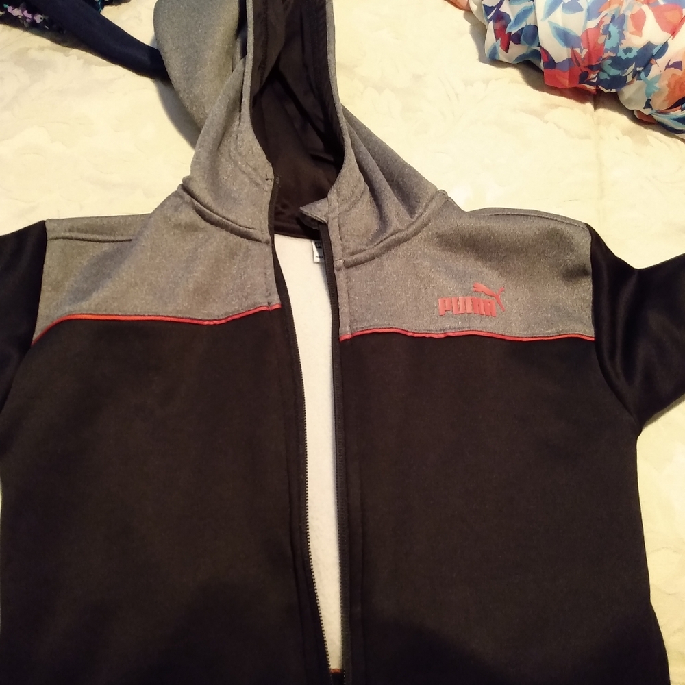 Puma zip up lightweight jacket